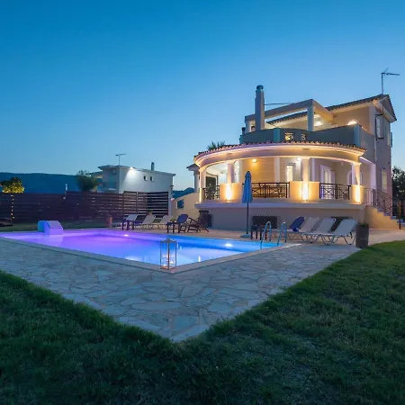 In Kalpaki With Private Pool